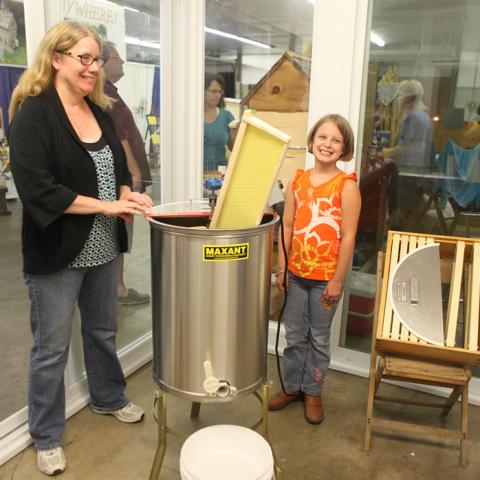 Honey Extraction Honey Extraction